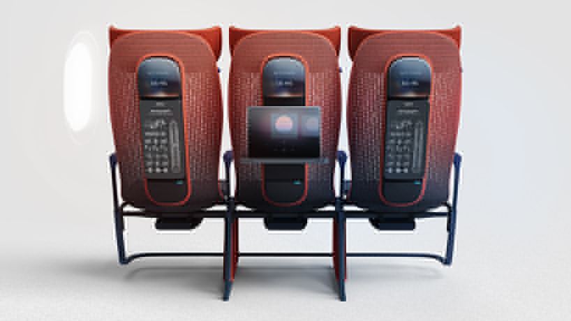 <br />
Британцы создали для пассажиров эконом-класса умное кресло 21 века<br />
