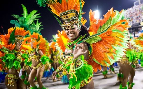 <br />
На карнавал в Рио-де-Жанейро приехало 1,5 млн туристов<br />
